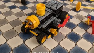 ロボット教室で作ってきた汽車