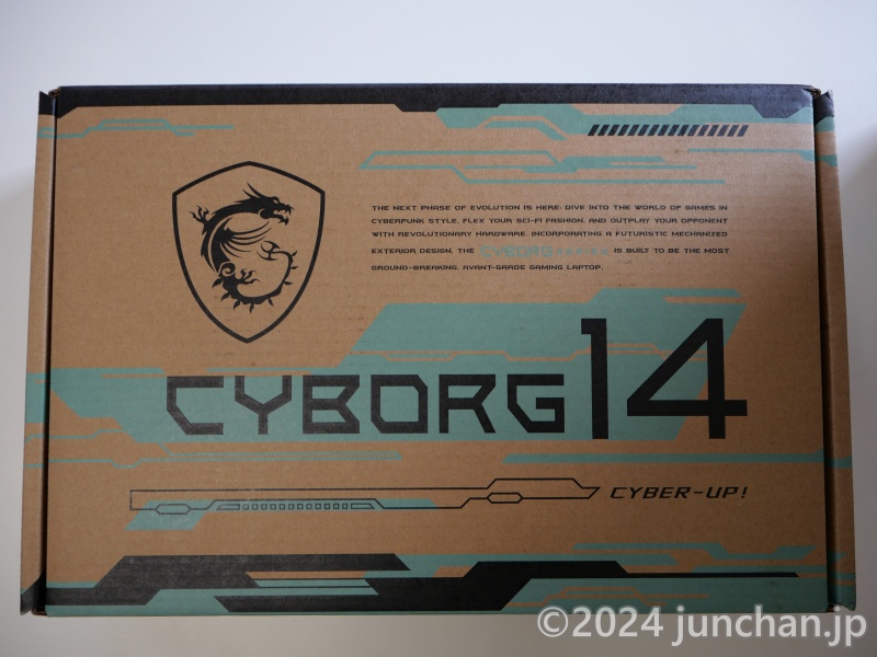 MSI Cyborg 14 A13VF 6003JP 外箱