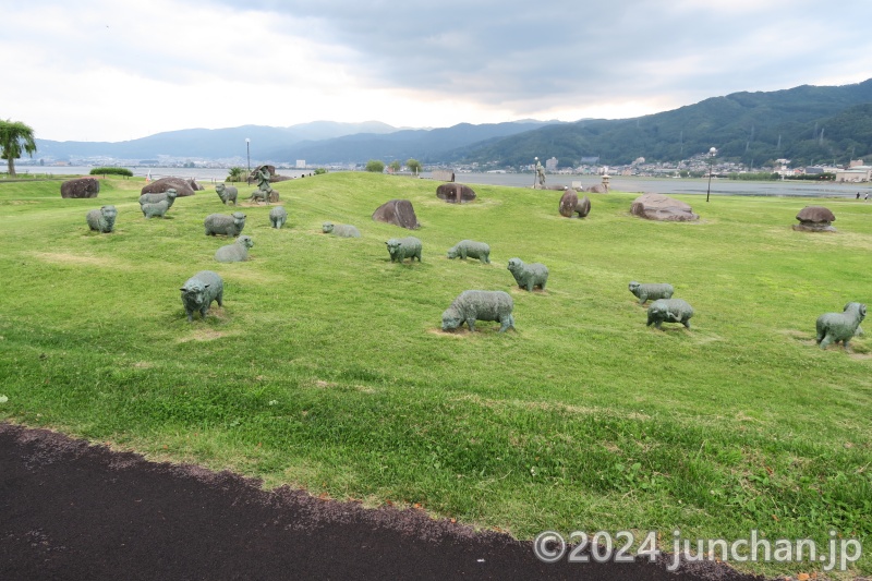 諏訪市湖畔公園 石彫公園