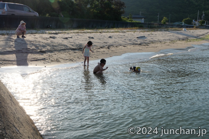 大三島 子どもたちを海へ