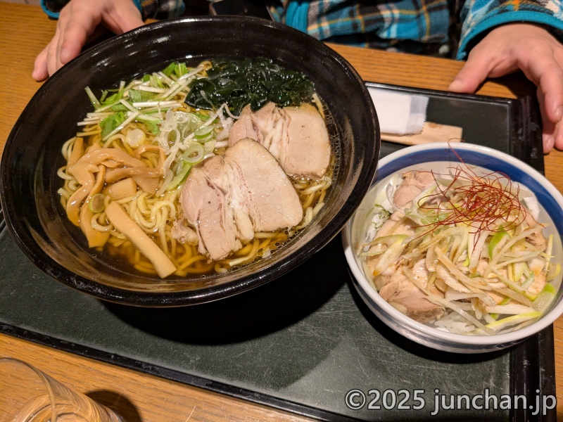 のぞみサンピア佐久 味処のぞみ ラーメンミニ丼セット 醤油ラーメン チャーシュー丼