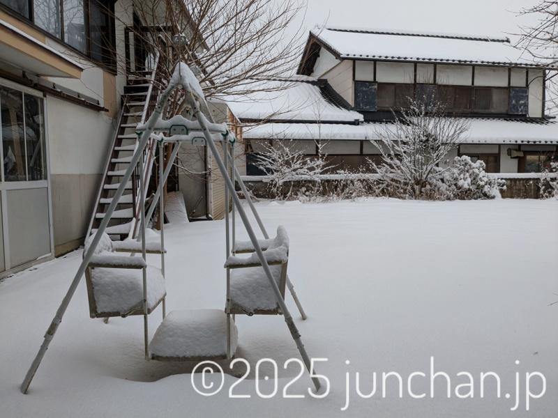 15時半の雪景色