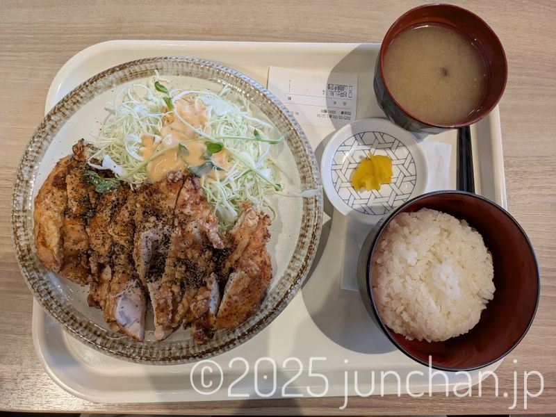 信州ぐるめ農場 農場の山賊焼き定食
