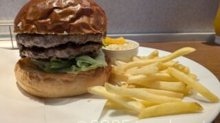 大宮駅 GREAT ESCAPE ダブルバーガー