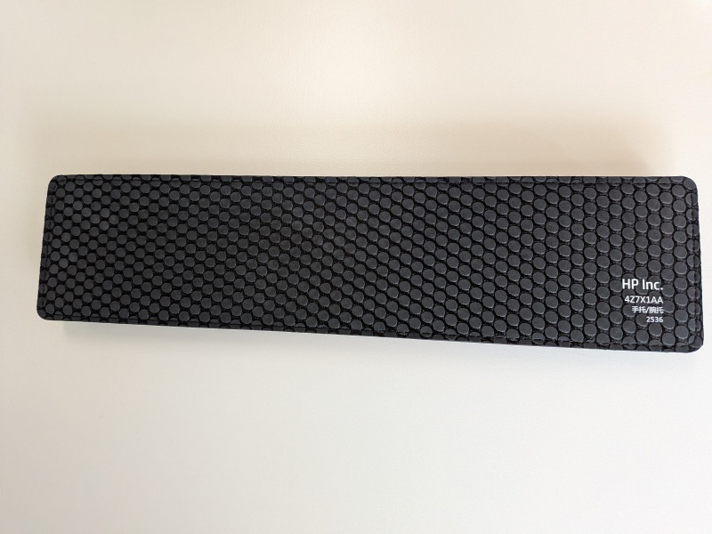 HP HyperX 4Z7X1AA リストレスト テンキーレス 裏面
