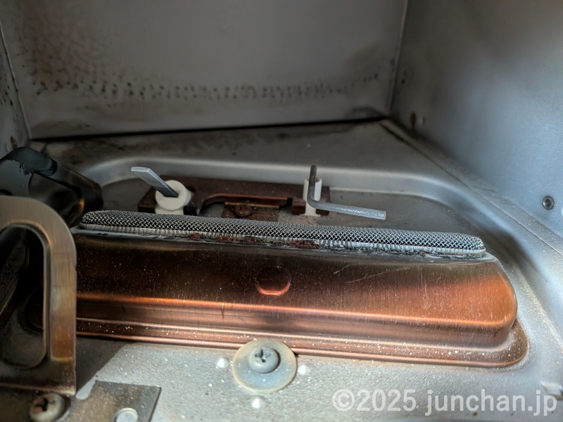 ダイニチ ブルーヒーター FW-3714LX 燃焼口 センサーを磨く