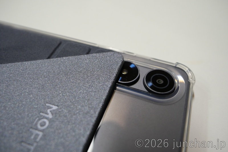 ALLDOCUBE iPlay 70 mini ProにMOFT X TABLET STANDを装着するとカメラに被る