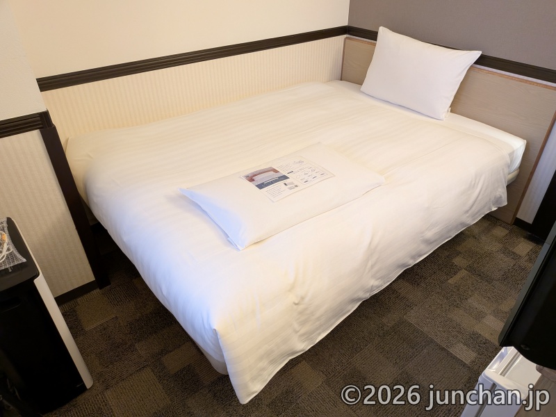 東横INN大塚駅北口1 シングルルーム ベッド