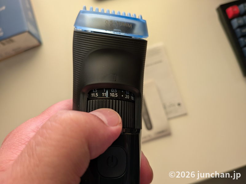 PHILIPS ヒゲトリマー 3000シリーズ BT3620/15 本体 長さ調整